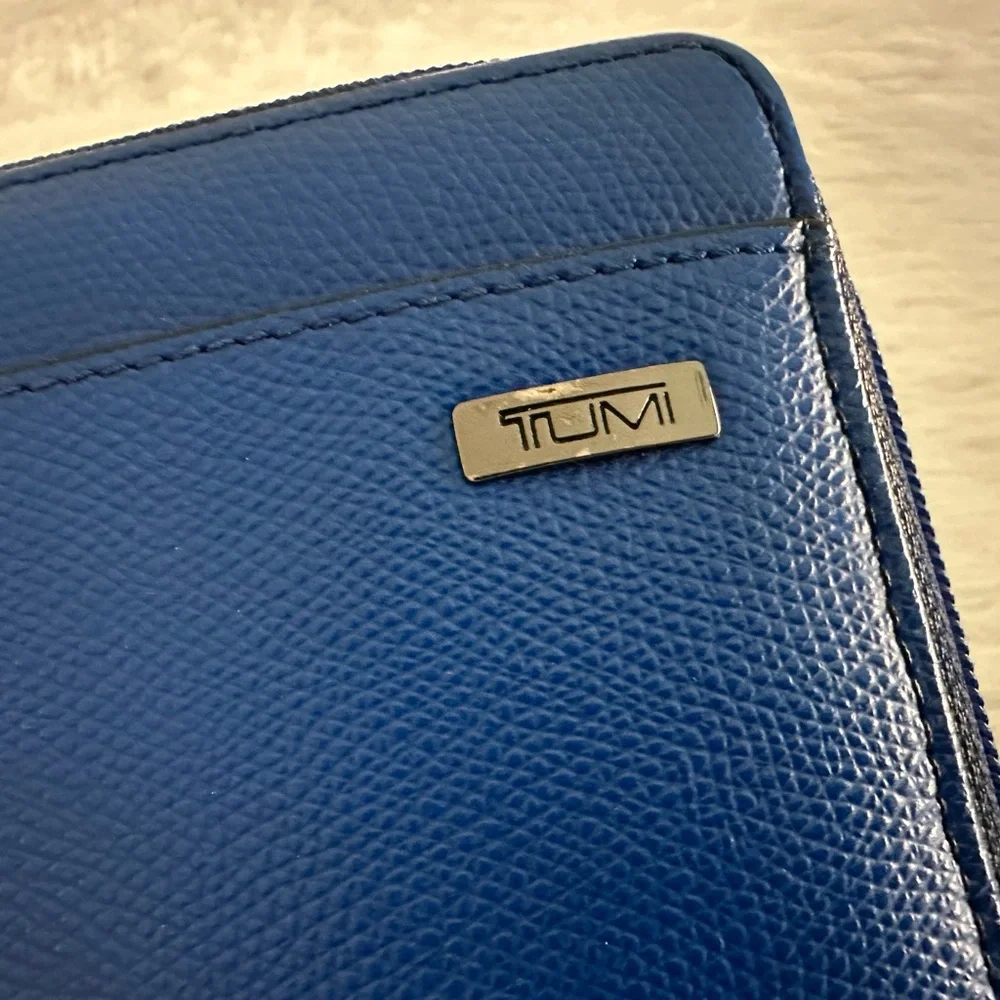 Tumi Horizon Double Zipper‎ Organizer Travel Wallet Clutch